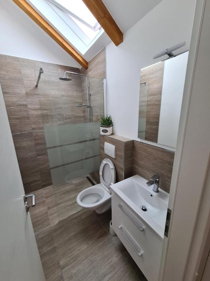 Apartman Bracera Primošten المظهر الخارجي الصورة